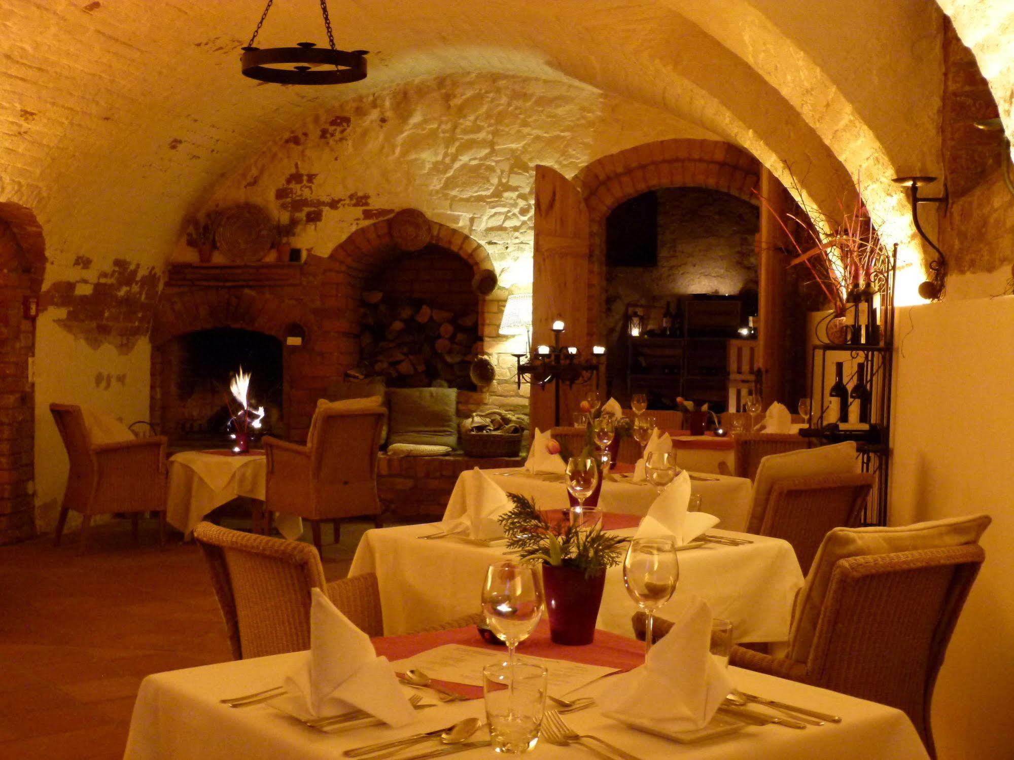 Hôtel Gutshof Woldzegarten Extérieur photo